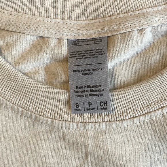 Cocoa Cutie Brown Big Hair Retro Sunglasses Women’s Tan Tee Size S NWT - Picture 3 of 6